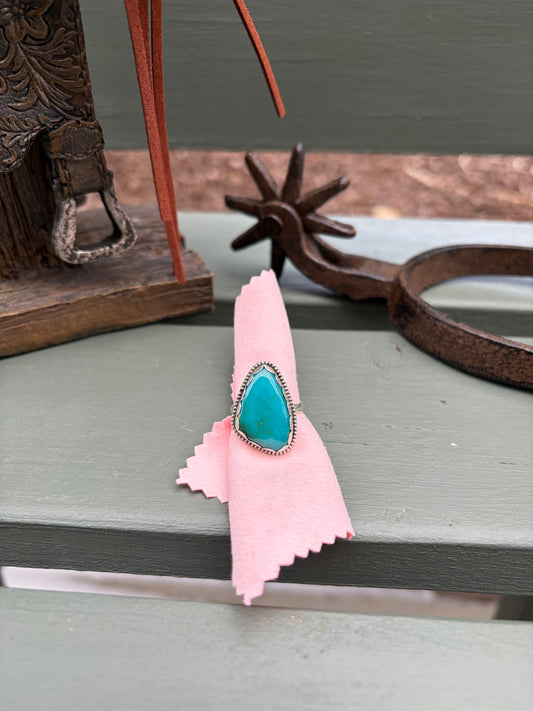 Royston ribbon ring ~ 7.5