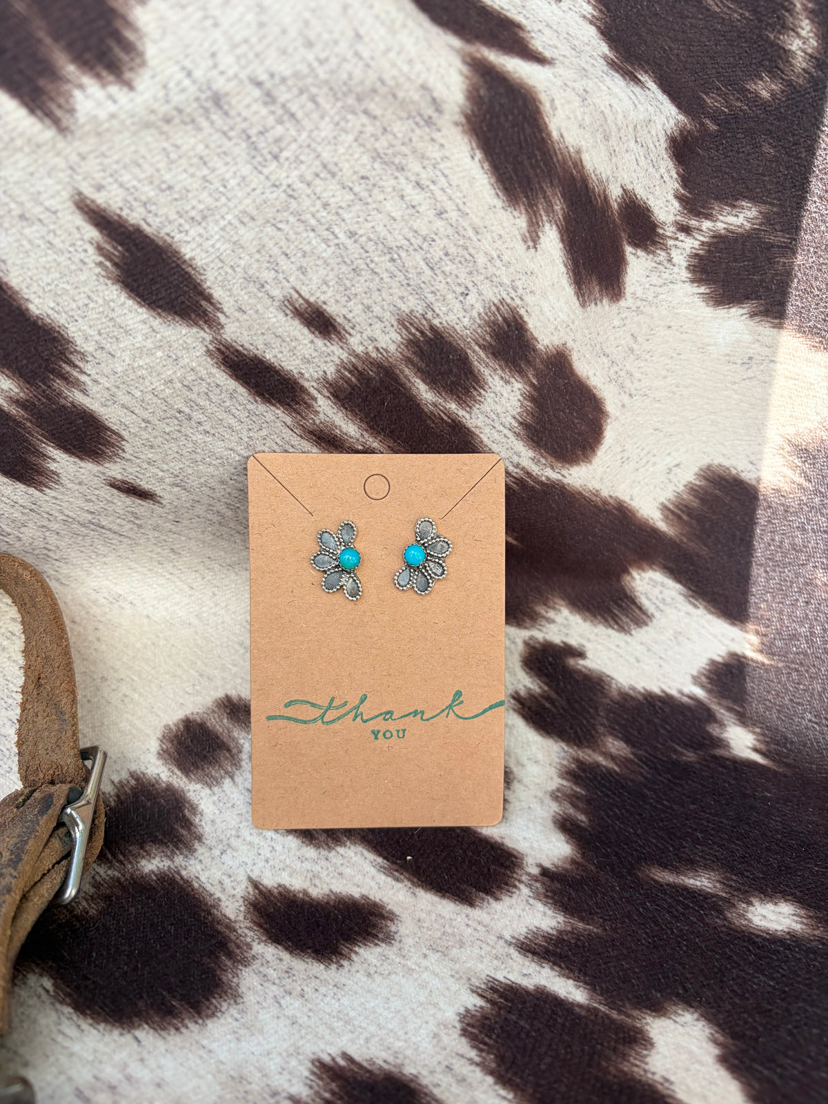 Flower studs