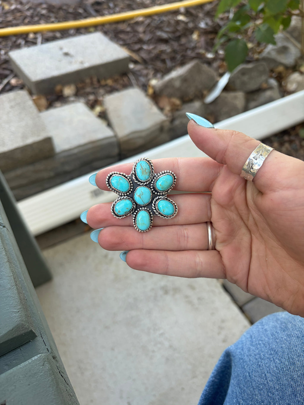 Sonoran cluster ring~adjustable