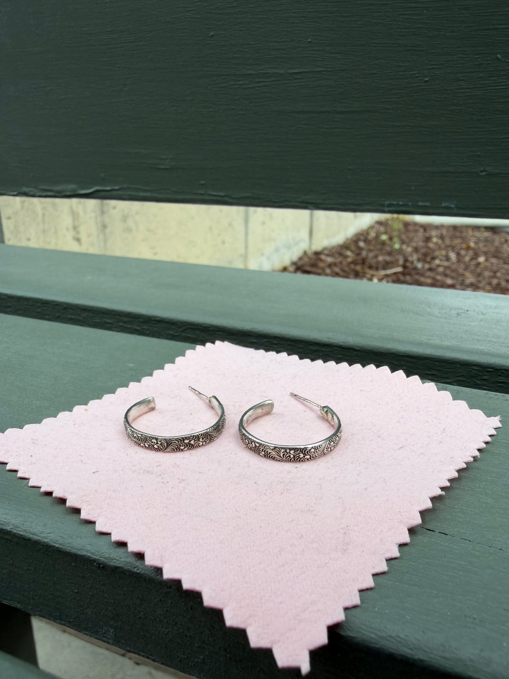 Patterned hoops