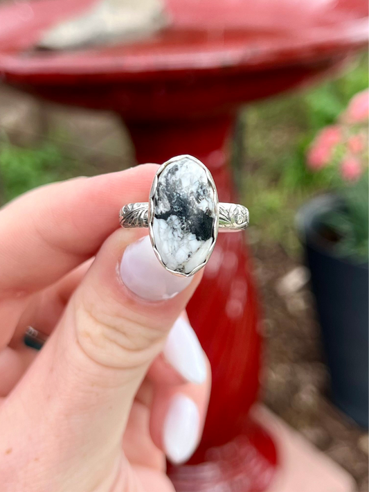 White Buffalo Ring ~ Size 9.5