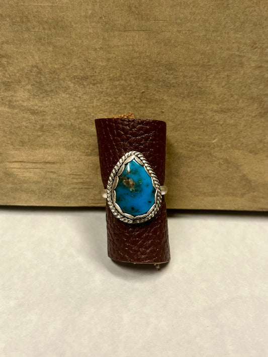 Size 6 Kingman Turquoise Ring W/ Twist Wire